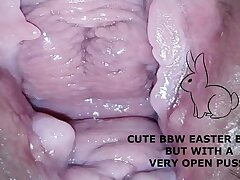 Ultra-cute plumper bunny, but with a very open muff