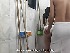 Hermanastra cachonda acaricia mi pene y luego se sienta en el para cabalgarme como luxurious vaquera, Movie real casero